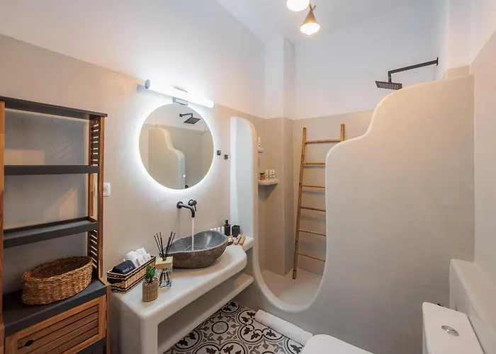 Stonehill Áno Sýros