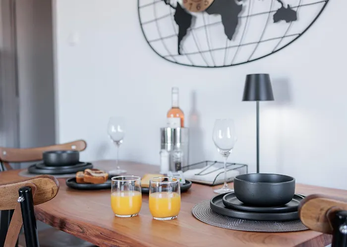 Stonehill * Áno Sýros