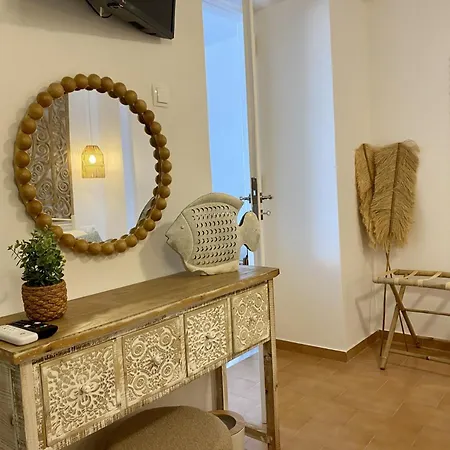 Stonehill * Ano Syros